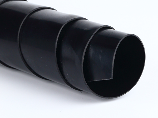 如何固定水產(chǎn)防滲膜才能夠更穩(wěn)固？