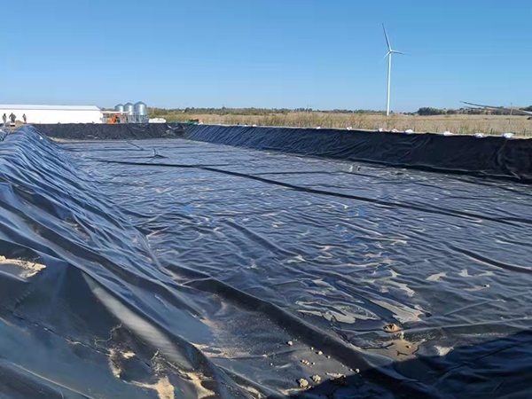 為水產(chǎn)土工膜添加抗老劑，延長使用壽命