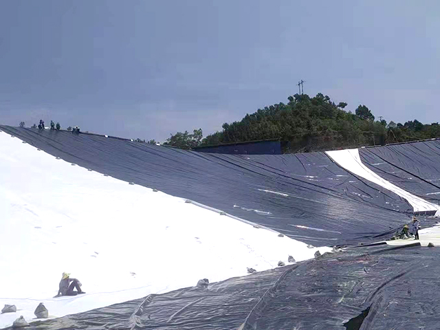 養(yǎng)殖防滲土工膜的施工錨固方式值得關(guān)注 養(yǎng)殖防滲土工膜的施工錨固方式值得關(guān)注