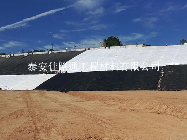 沼氣池防滲膜的焊接密封是施工要點之一 沼氣池防滲膜的焊接密封是施工要點之一