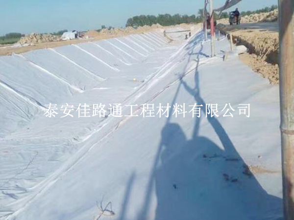 長(zhǎng)絲土工布選購(gòu)技巧:簡(jiǎn)約而不失精妙的指南 長(zhǎng)絲土工布選購(gòu)技巧:簡(jiǎn)約而不失精妙的指南