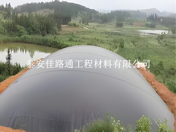 沼氣池防滲土工膜焊接完成后的注意事項 沼氣池防滲土工膜焊接完成后的注意事項