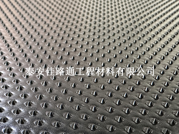 駐點土工膜生產(chǎn)工藝：精準(zhǔn)與創(chuàng)新的結(jié)合