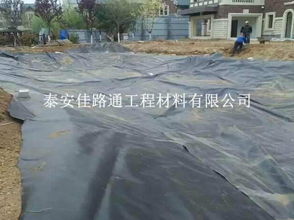 如何巧妙延長養(yǎng)殖防滲膜使用壽命:幾個實用小貼士 如何巧妙延長養(yǎng)殖防滲膜使用壽命:幾個實用小貼士